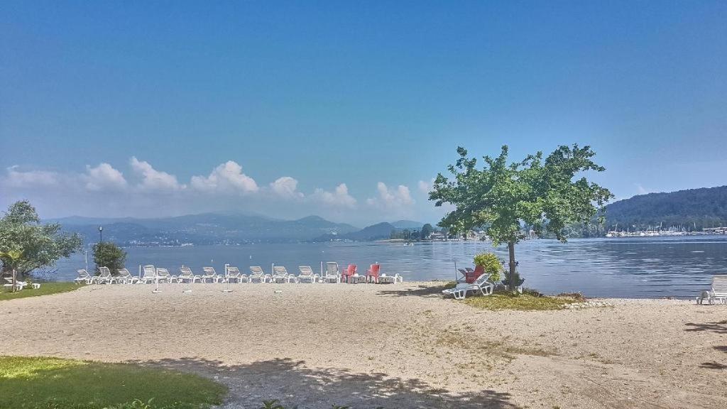 Lake Maggiore 2 Minutes Apartment Dormelletto Dış mekan fotoğraf